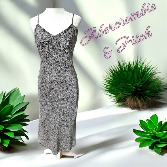 Abercrombie & Fitch Dresses & Skirts - Abercrombie & Fitch Lined Slip Dress